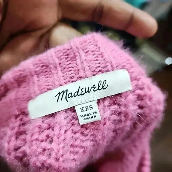 MADEWELL Barbie Pink Pullover Sweater.  Size xxs - Picture 5 of 8
